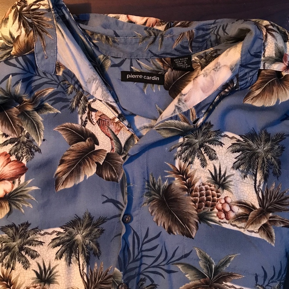 Hawaiian Button up shirt